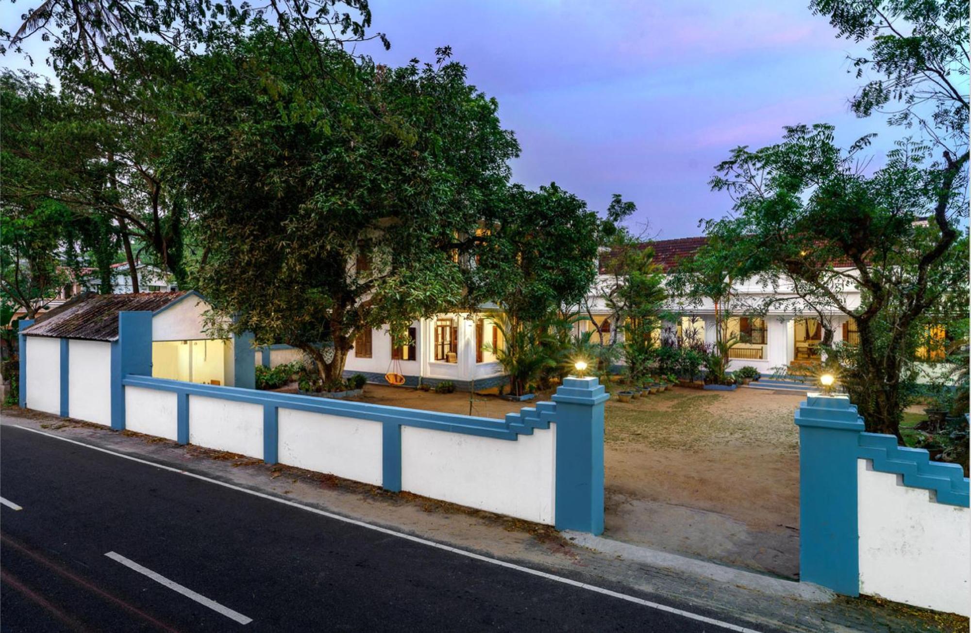 Dutch Square Hostel Alappuzha Exterior photo
