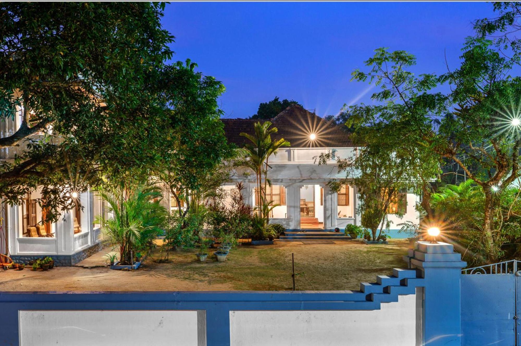 Dutch Square Hostel Alappuzha Exterior photo