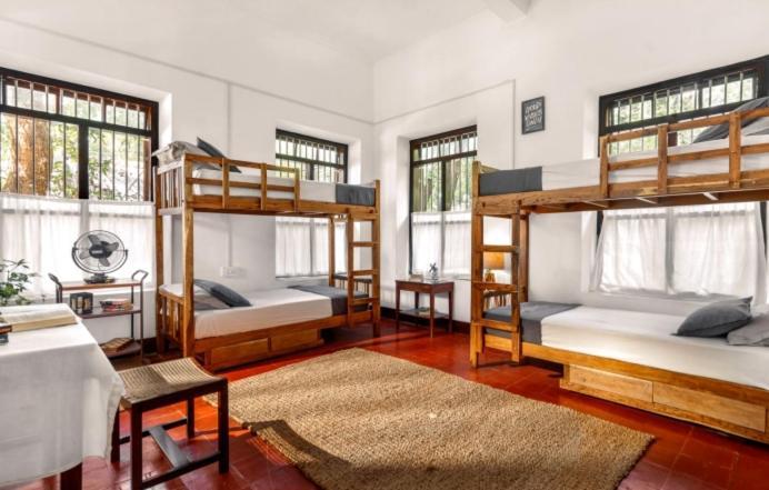 Dutch Square Hostel Alappuzha Exterior photo